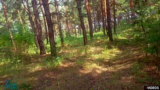 Proč nevlastní bratr stříká do mých kalhotek a vytahuje je venku?