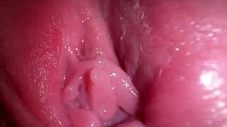 性感宝贝近景玩弄阴户带脏话