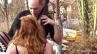 Vraie rousse pute de rue tente étranger avec sexe outdoor sans capote et grosse bite