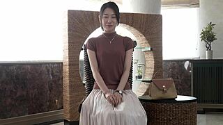 熟女ミクはワイルドフェラ後に中出し耐えられる？