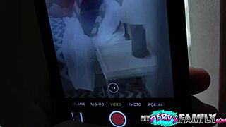 jeg ser paris knight i tabu scene