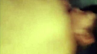 Isteri BBW Curang Kongkek Kekasih Baru dengan Pantat Montok dan Rambut Brunet.