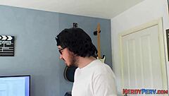 Yorkshire geek enjoys tattooed brit's attention