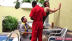 Amanda Ferraz gorges on two dicks