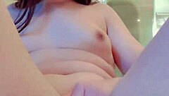 Bigass queen takes anal creampie from regina rizzi.