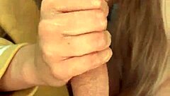 Amelie Dubon gives a pretty woman a handjob as friends