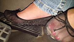 Italian milf assfucking on webcam?