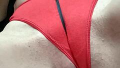 estaba jugando con una cinta y ups, panties off, pussy masturbation!