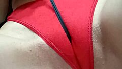 estaba jugando con una cinta y ups, panties off, pussy masturbation!