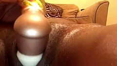 Mrsfeedme creamy pussy play for 7 full mins