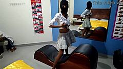 Deliciosa Morena Flaca Visita A Su Padrastro Para Obsequiarle Algo Especial