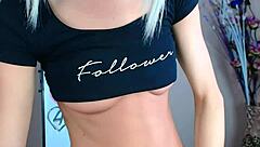 Girl Masturbates Solo on Cam for Your Eyes Only