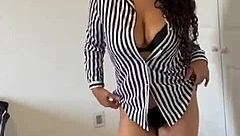 Look At This Young Babe Showing Off!