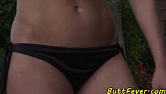 European milf loves doggystyle outdoors 😍