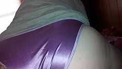 Amateurs try out reverse cowgirl position