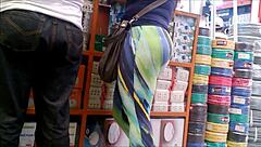 Tremendous ass spied on in voyeur scene!