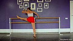 yanna shows off hot naked gymnast moves