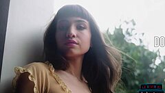 Steamy solo session with natural beauty Ivy Rose