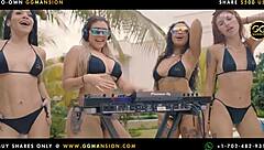 beautiful girl sucking brunette pussy hotly