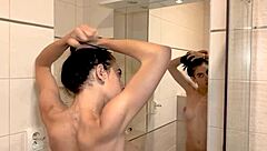 My Friend Doesn't Know How To Bathe Alone