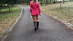 Public park encounter with a well-endowed amateur in the view of passersby