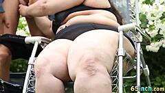 i'm face sittin this big beauty n eatin her pussy outdoors