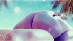 Hej, chceš vidět Yordly jezdící na obřím ptáku v divokém hentai?