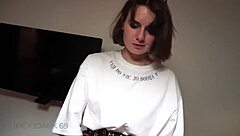 i work as a cleaning lady and suck big cocks 😏