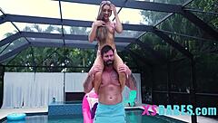 i used my tiny girlfriend as dumbells then gave her orgasm spells