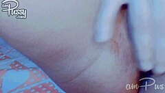 Amateur Asian Pussy Fingering Close-Up