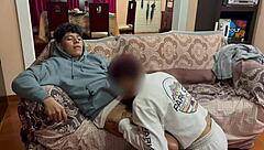 fui a casa de mi primo para revisar mi culo, pero terminó follandome y echando semen adentro