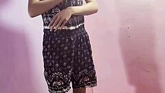 बीबी घर पर पे नही थी तभी पति ने घर पे रंडी को बुलाकर जबरदस्त चूदाई की और चूत फाड़ दी हिंदी ऑडियो?