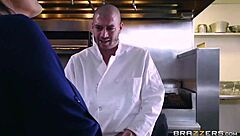 Brazzers - Dirty Milf Ava Addams Fucks Chef