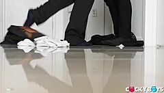 tristan hunter gets fucked by sean xavier's monster cock