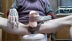 melvin oficial gay español solo masturbating on skates suggestively.