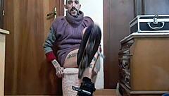 melvin oficial gay español solo masturbating on skates suggestively.