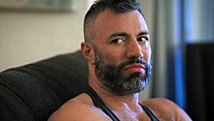 Me and my roommate had simular dreams about sucking big cocks