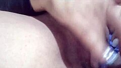 Squirting Arab MILF in niqab dress gets kinky
