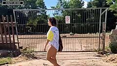 I spotted a hot chick on the street flirting, told her I'd give her something to eat!