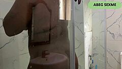 big thick moves make my body sway and bounce