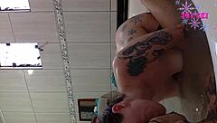 I called friend to eat pussy bareback