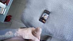 my stepsister wanted a photo but i licked her big pussy lips moaning