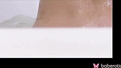 Solo brunette alexandra roz fingering in the tub moaning in 4k