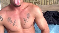 Teen Masturbates Muscular Bodybuilder In Sensual Brazilian Solo Session