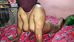 Super hot and sexy desi bhabhi fucked hard