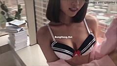 Beautiful Vietnamese girl shows off her body in 2K video called Pink