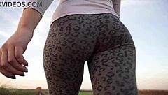 Worship my milf ass in leggings