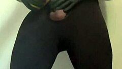 i try fucking a papaya fruit for the first time and enjoy it