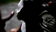 This sex pro offers anal on the street for just 30 reais!