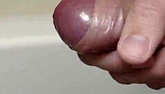 Solo masturbation with a slow motion twist: Amateurs only